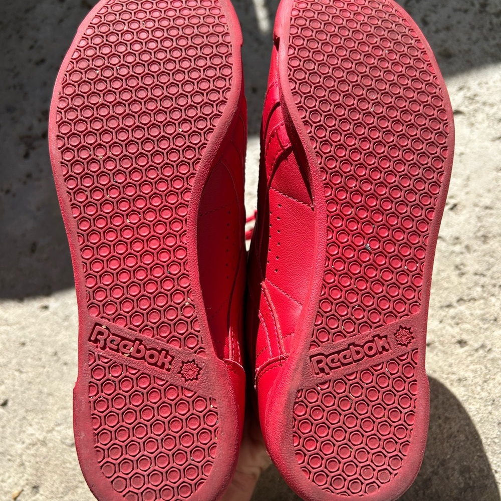 Reebok Freestyle Hi Vibrant Red Sneakers ❤️💋 - Picture 12 of 12